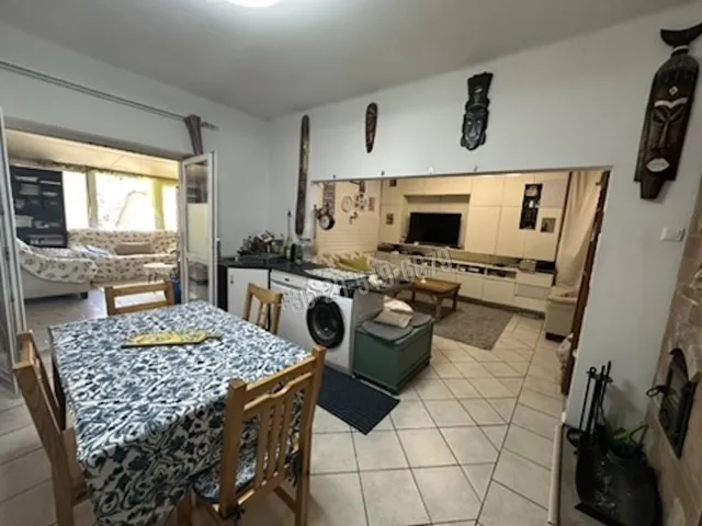 Eladó ház Paks, Óváros, Péter utca 135 nm