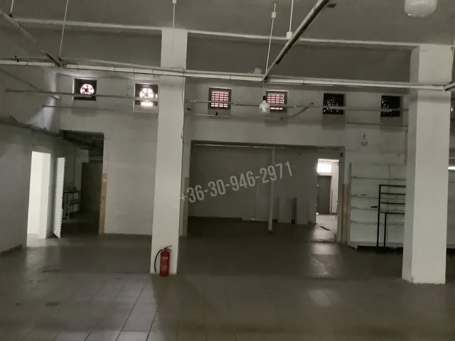 Kiadó kereskedelmi és ipari ingatlan Békéscsaba, Kazinczy-lakótelep, Kazinczy utca 440 nm