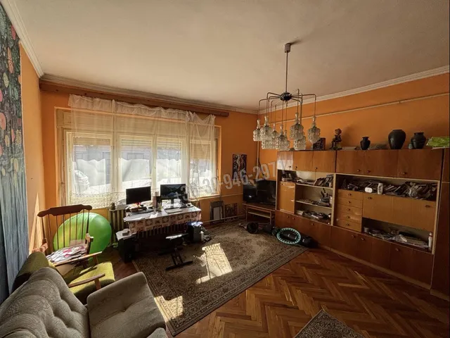 Eladó ház Békéscsaba, Áchim L. András utca 150 nm