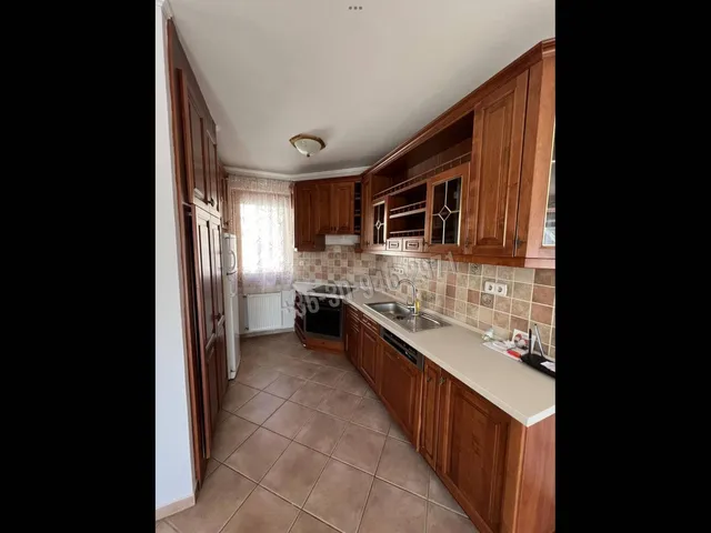 Kiadó lakás Békéscsaba 65 nm