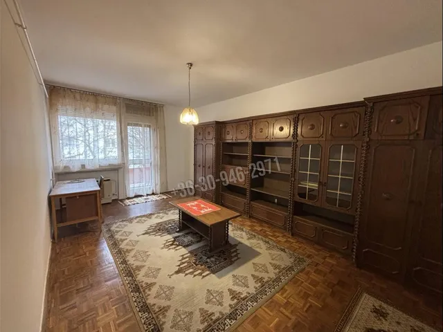 Kiadó lakás Békéscsaba, Kazinczy-lakótelep 55 nm