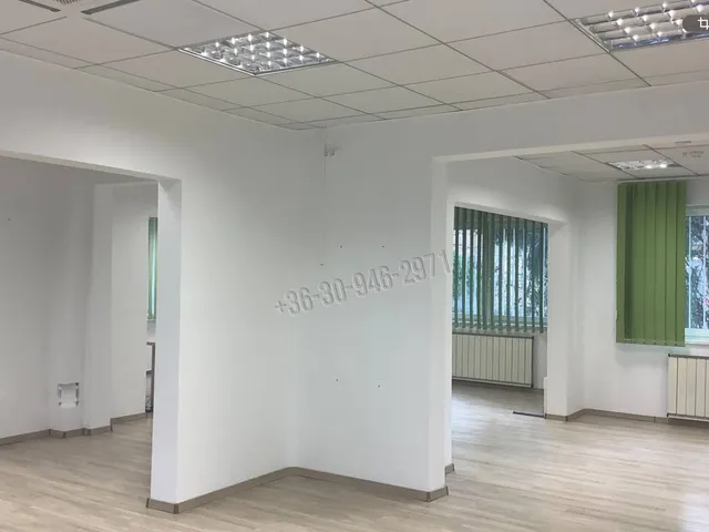 Eladó kereskedelmi és ipari ingatlan Békéscsaba 566 nm