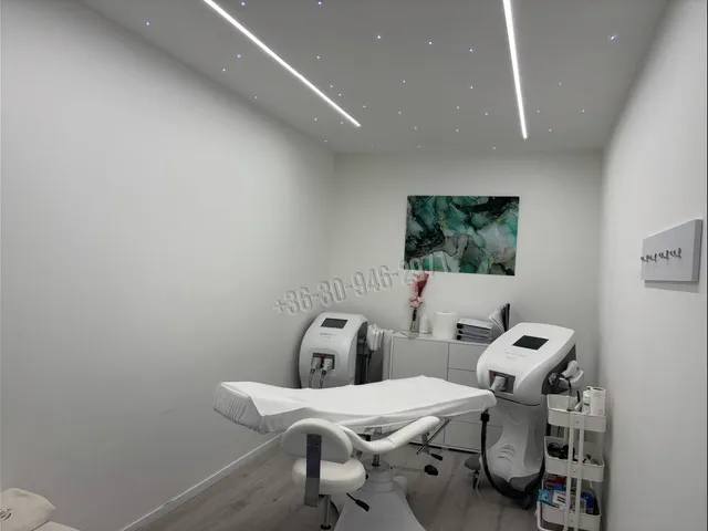 Eladó kereskedelmi és ipari ingatlan Békéscsaba 260 nm