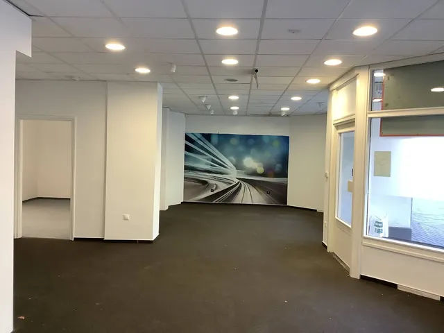 Kiadó kereskedelmi és ipari ingatlan Békéscsaba 101 nm