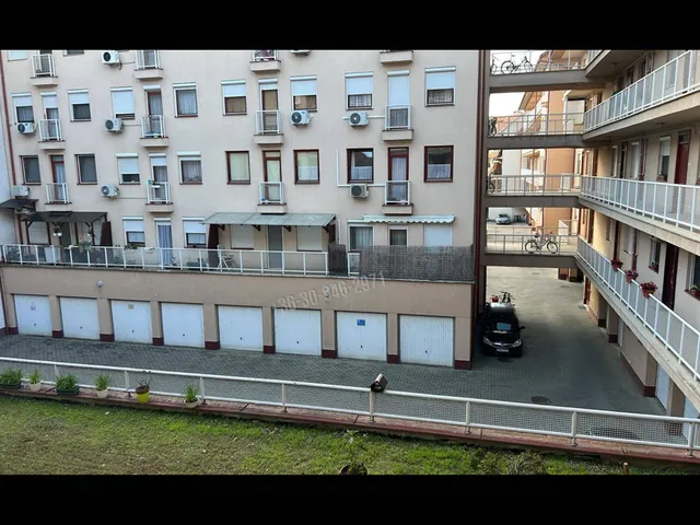 Kiadó garázs Békéscsaba 14 nm