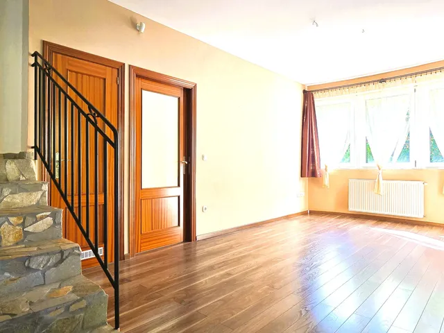 Eladó lakás Budapest II. kerület, Hűvösvölgy 128 nm