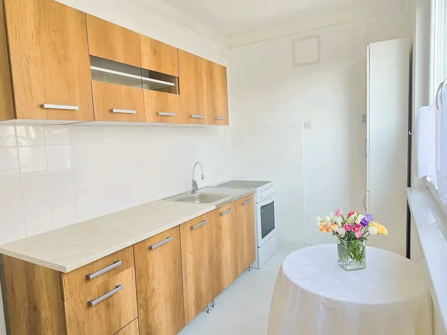 Eladó lakás Tököl, Pesti úti lakótelep 56 nm