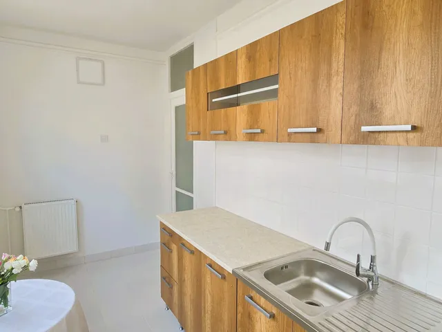 Eladó lakás Tököl, Pesti úti lakótelep 56 nm