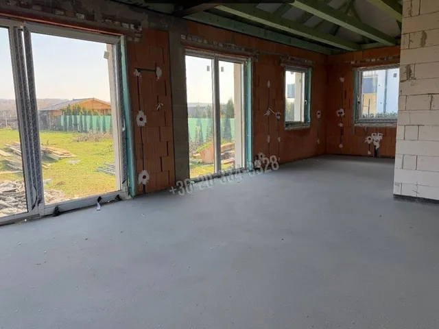 Eladó ház Budapest XVI. kerület, Árpádföld 180 nm