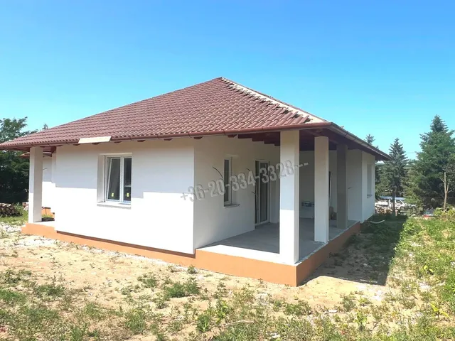 Eladó ház Erdőkertes, Szentsarok 135 nm