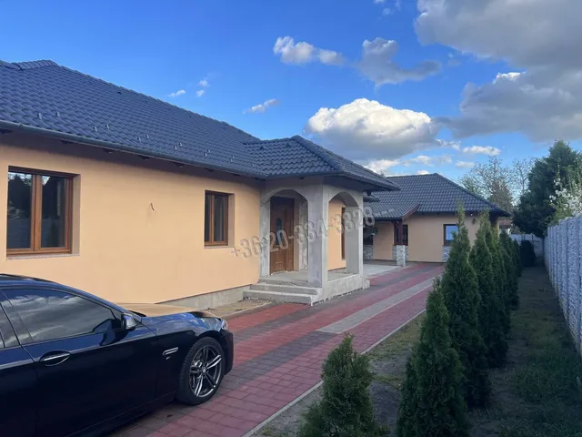 Eladó ház Veresegyház, Táborhely 147 nm