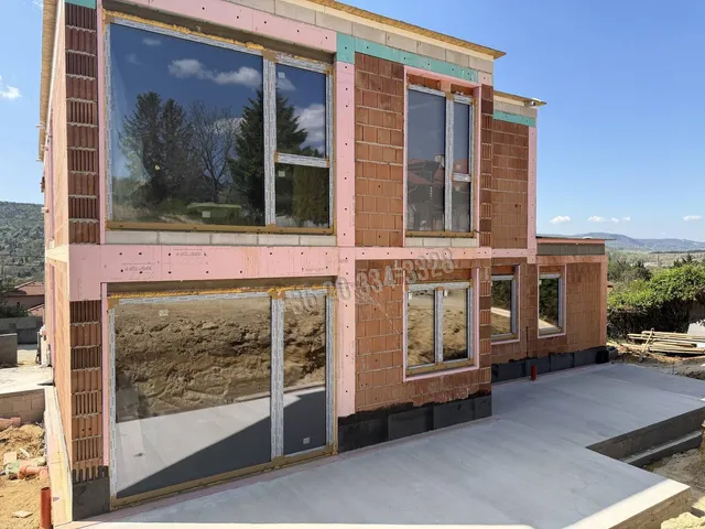 Eladó lakás Budapest III. kerület, Ürömhegy 89 nm