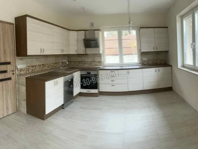 Eladó ház Budapest XVI. kerület, Sashalom 180 nm