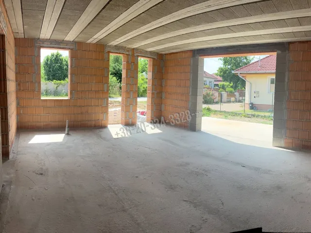 Eladó ház Veresegyház, Ivacsok 136 nm