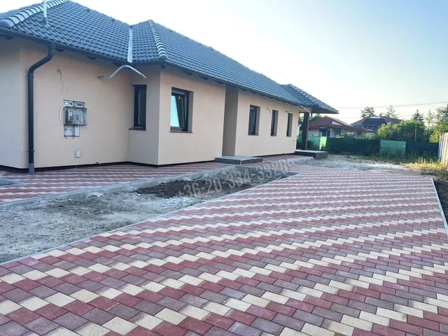 Eladó ház Veresegyház, Ivacsok 127 nm