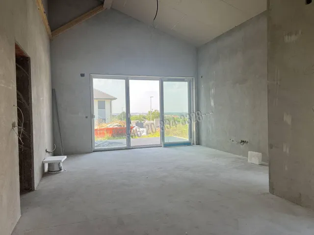 Eladó ház Nagytarcsa 155 nm