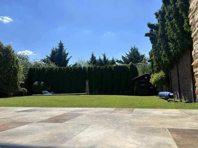 Eladó ház Csömör, Majorszegiliget 320 nm