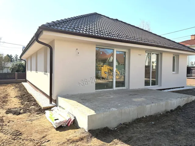 Eladó ház Budapest XVI. kerület, Sashalom 146 nm