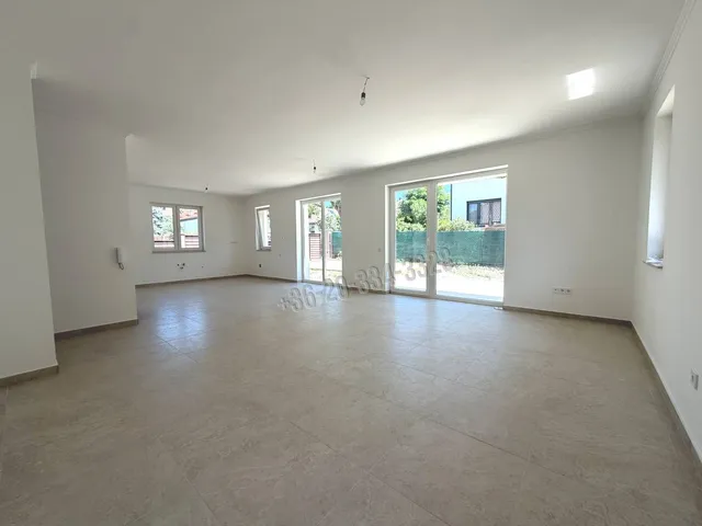 Eladó ház Budapest XVI. kerület, Sashalom 126 nm