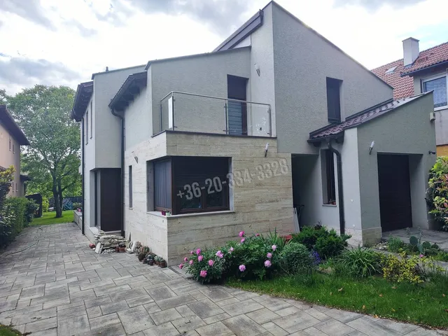 Eladó ház Budapest XVI. kerület, Sashalom 248 nm