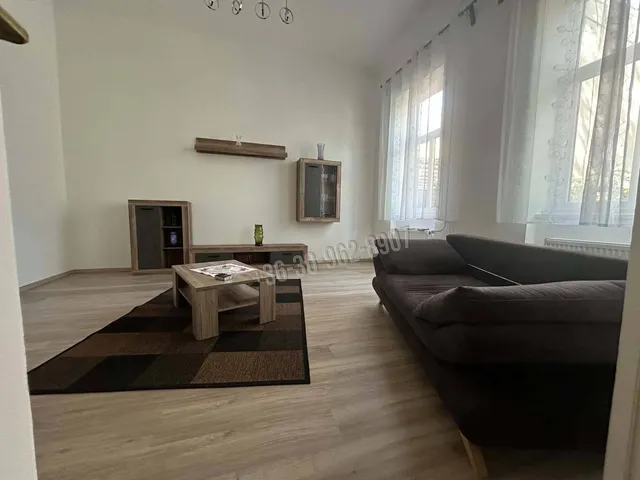 Eladó lakás Budapest XV. kerület, Pestújhely 67 nm
