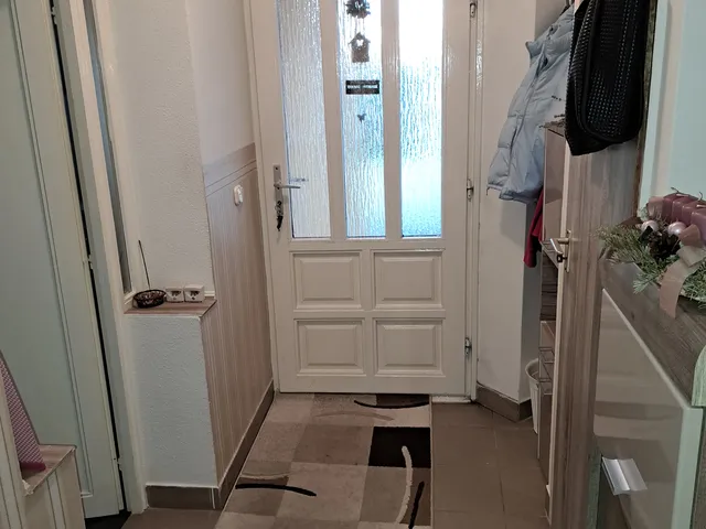 Eladó ház Balatonkenese 135 nm
