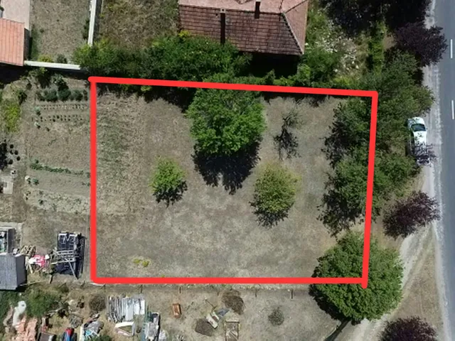 Eladó telek Aszófő 660 nm