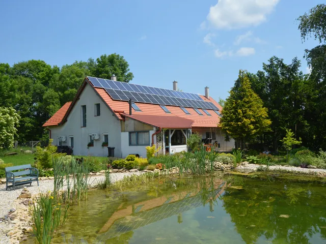 Eladó ház Herend 310 nm