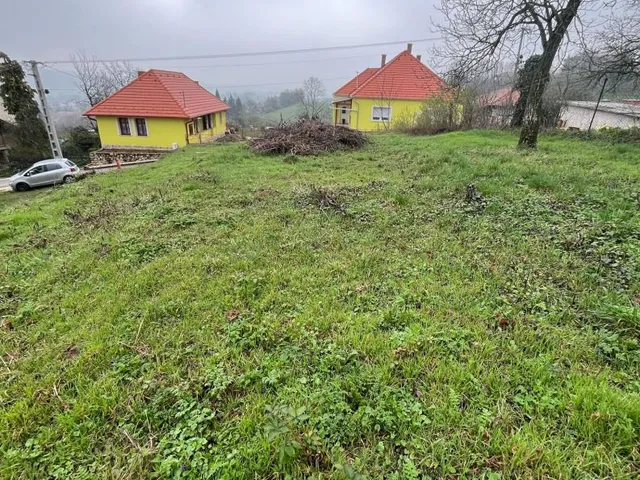 Eladó telek Tardos 531 nm