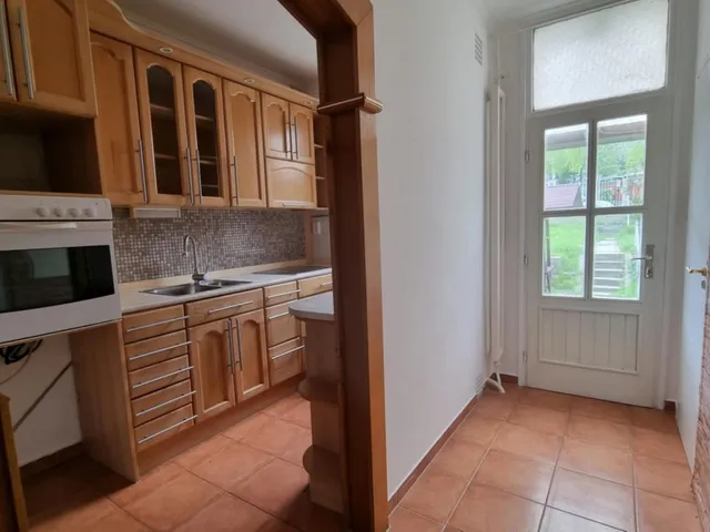 Eladó ház Oroszlány 96 nm