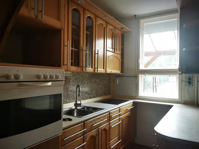 Eladó ház Oroszlány 96 nm