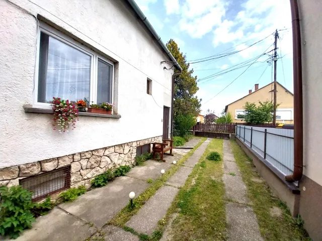 Eladó ház Kisbér 120 nm