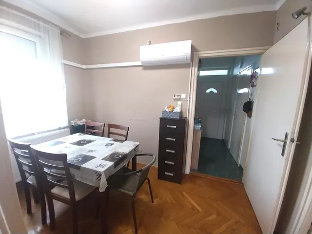 Eladó lakás Komárom 56 nm