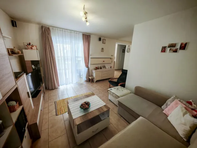 Eladó ház Kocs 90 nm