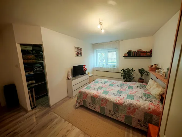 Eladó ház Kocs 90 nm