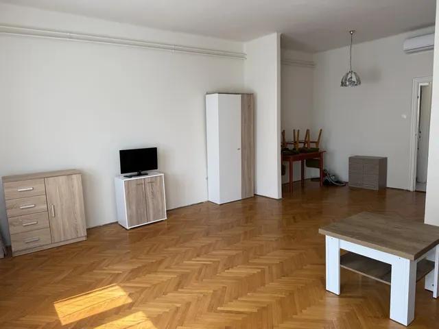 Kiadó lakás Komárom 47 nm