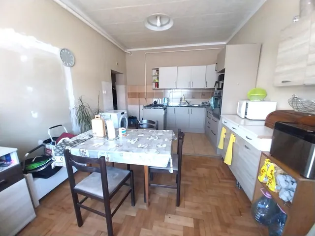 Eladó ház Komárom 89 nm