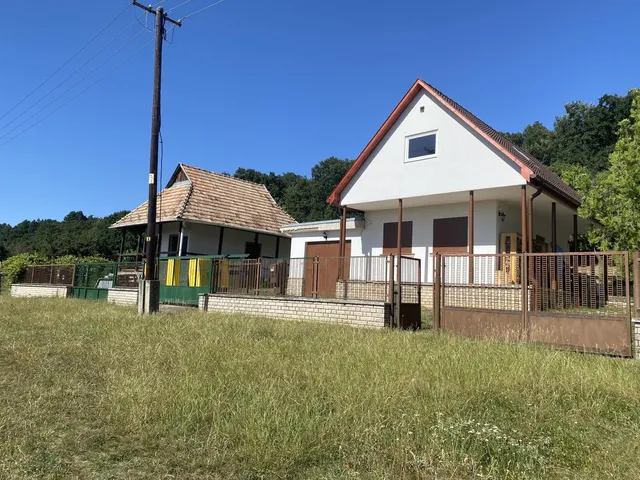 Eladó ház Vértesszőlős 110 nm