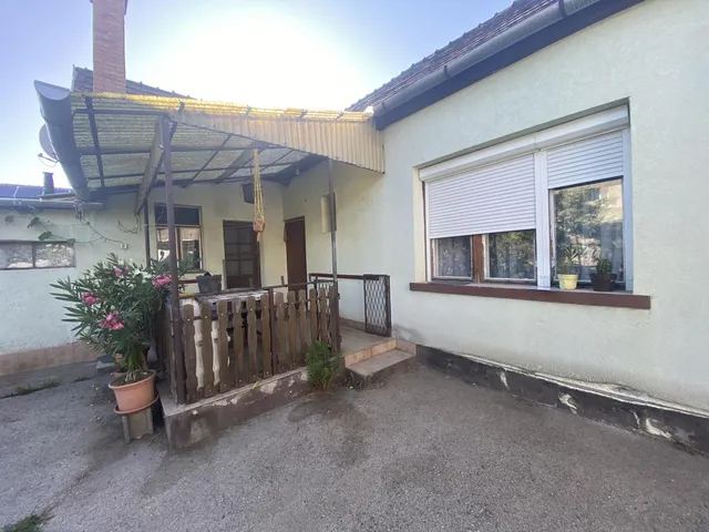 Eladó ház Tatabánya 80 nm