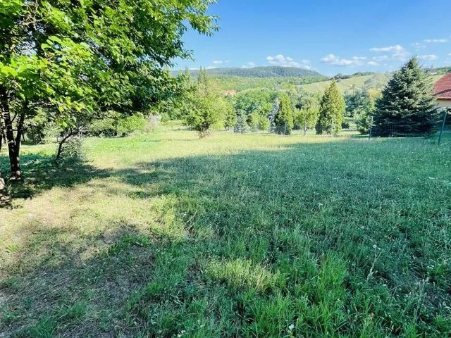 Eladó telek Tata, Agostyán 2546 nm