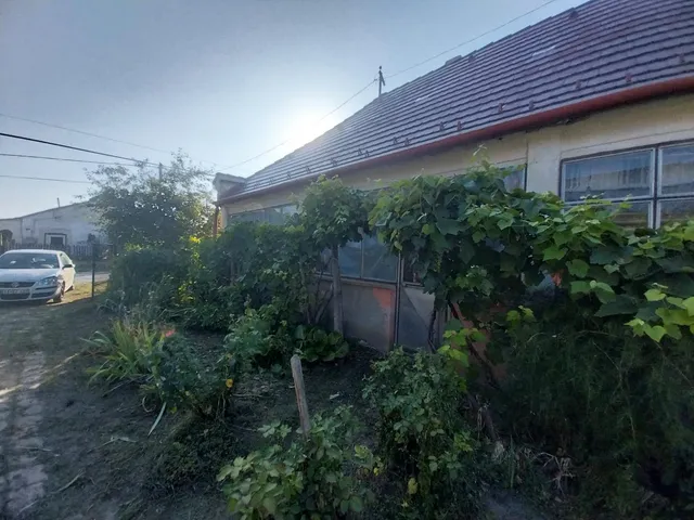 Eladó ház Szákszend 115 nm
