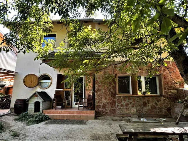 Eladó ház Baj 100 nm