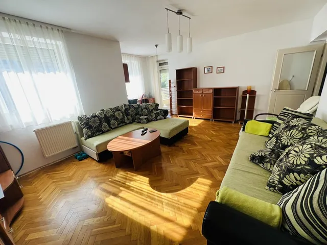 Kiadó lakás Tata 87 nm