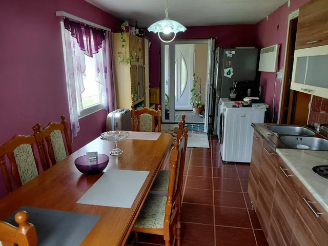 Eladó ház Császár 67 nm