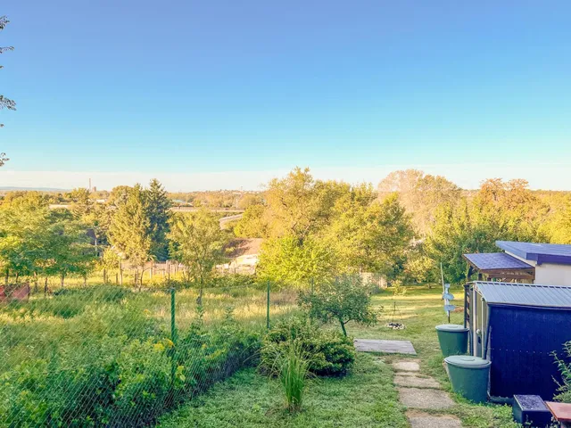 Eladó telek Tatabánya 947 nm