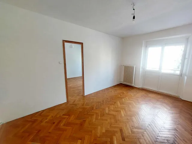 Eladó lakás Tatabánya 72 nm