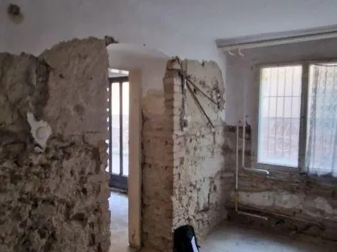 Eladó kereskedelmi és ipari ingatlan Tata 800 nm