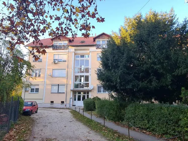 Eladó lakás Tata 61 nm