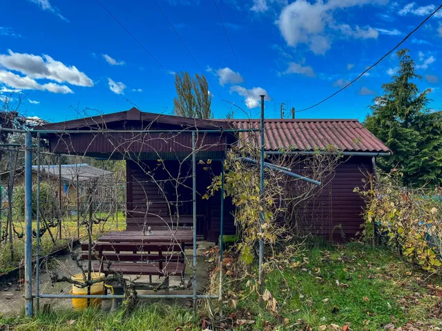 Eladó telek Tatabánya 525 nm