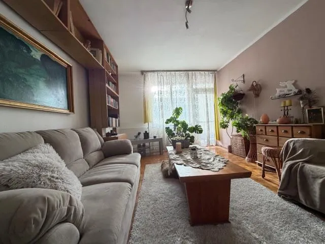 Eladó lakás Tatabánya 72 nm